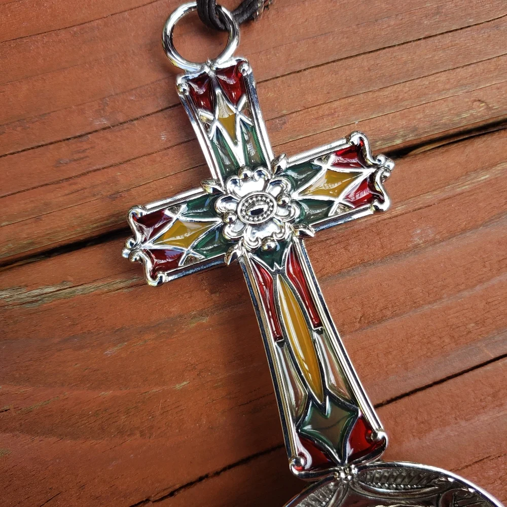4-Piece CROSS Themed Measuring Spoon Set With Colorful Stained Glass Detail